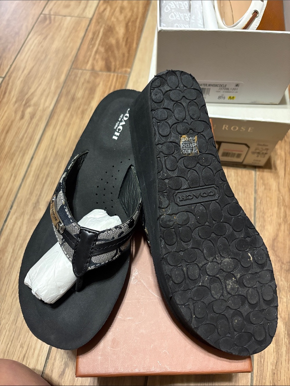 Coach Black Logo-Trim Thong Sandals for Women